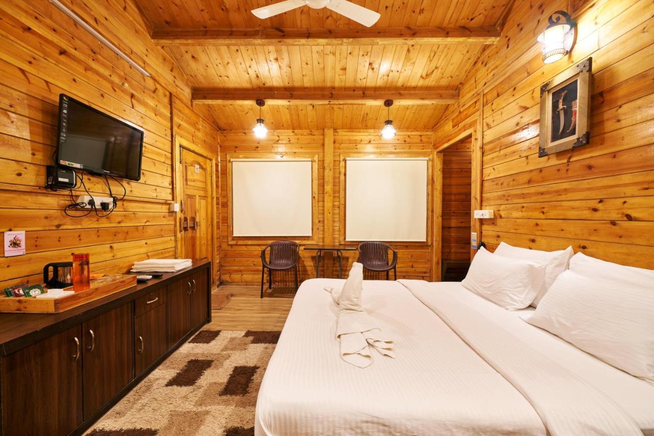 Tranquil Beach Resort Harihareshwar Exterior foto