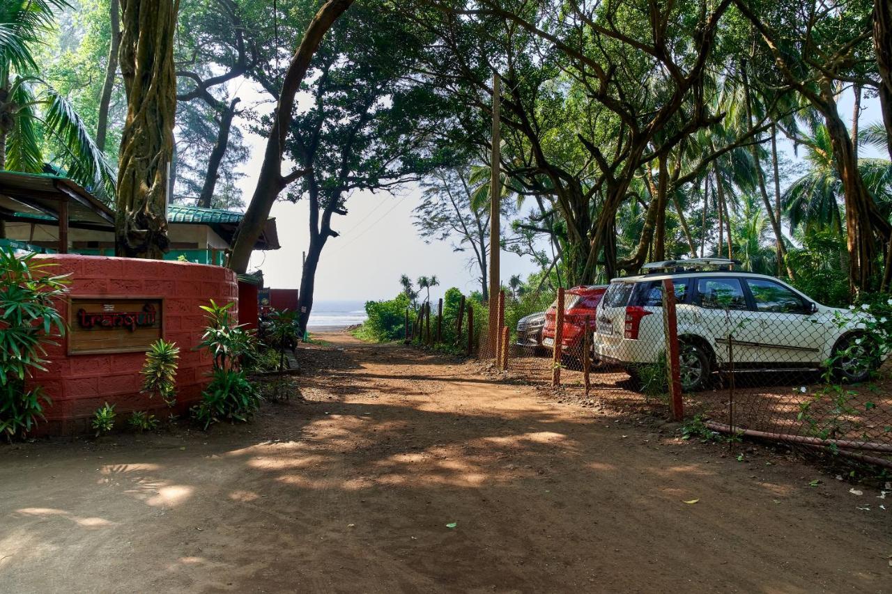 Tranquil Beach Resort Harihareshwar Exterior foto